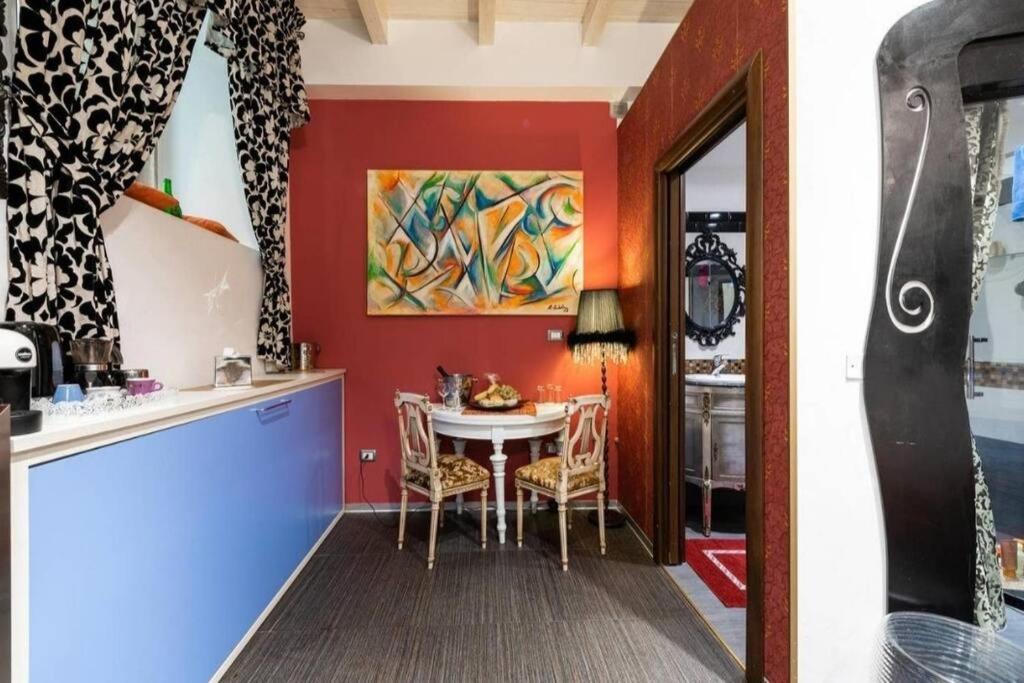 Apt 2 In The Historic Center Bari Luaran gambar